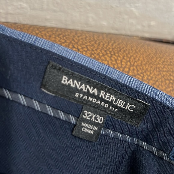 Like New Banana Republic Guabello Connoisseur Dress Pants Standard Fit 100% Wool - Picture 7 of 8